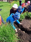 Pracujeme na zahrádce